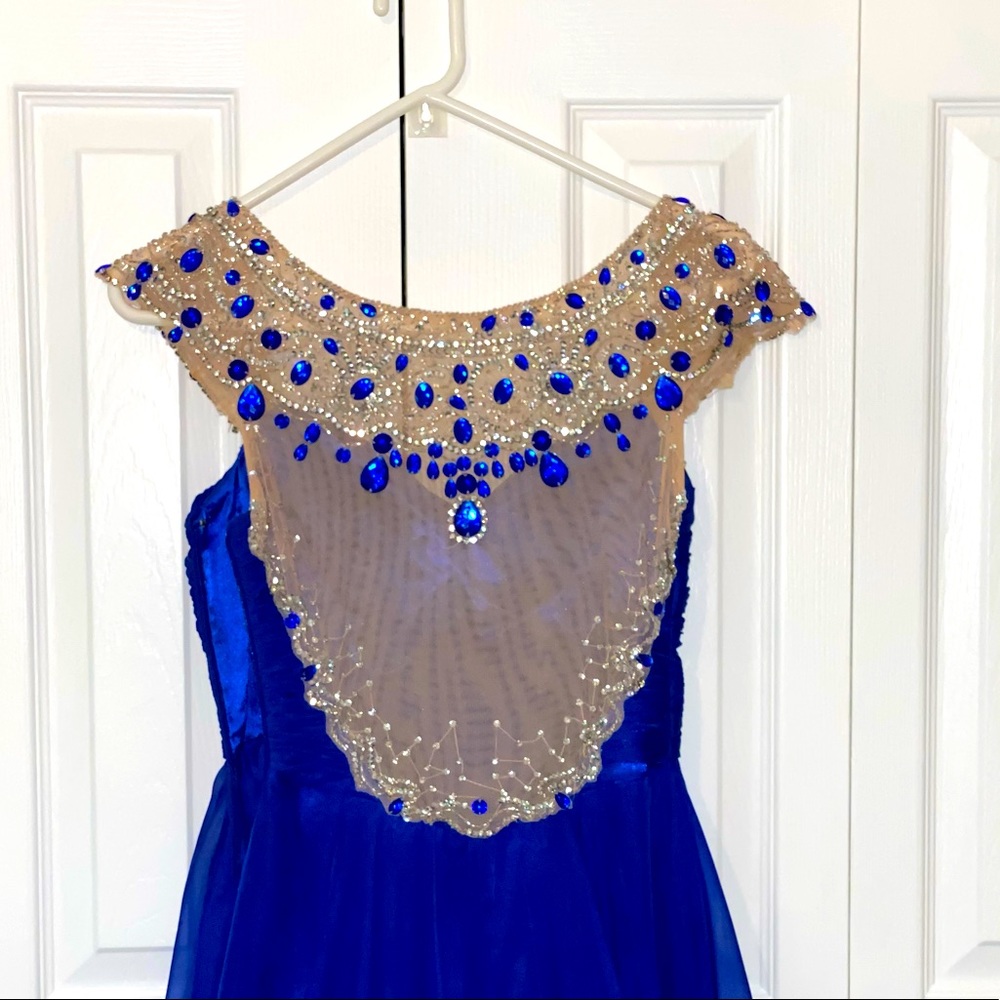Sherri Hill- BEAUTIFUL back Prom/wedding gown